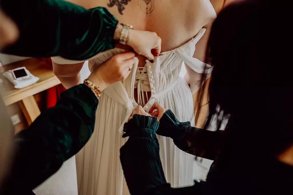 Hochzeitsfotograf Stuttgart Wimsener Muehle Laura Tobias 35