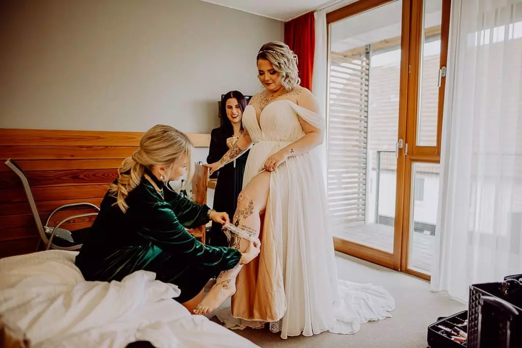 Hochzeitsfotograf Stuttgart Wimsener Muehle Laura Tobias 36