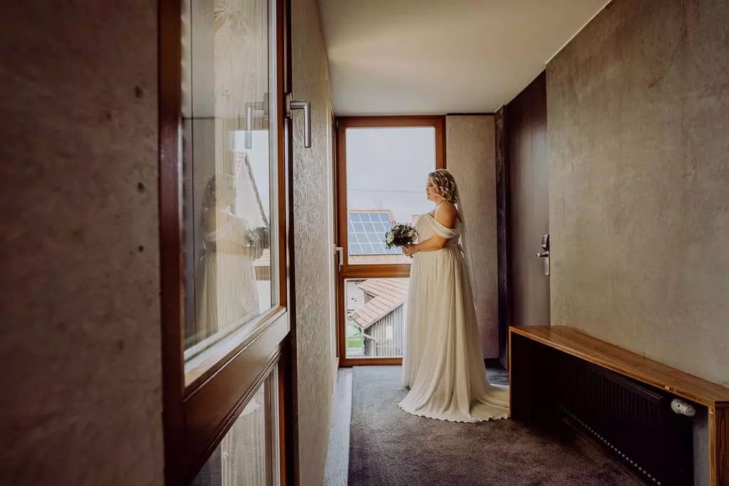 Hochzeitsfotograf Stuttgart Wimsener Muehle Laura Tobias 40