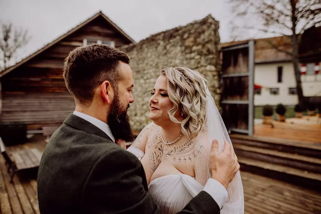 Hochzeitsfotograf Stuttgart Wimsener Muehle Laura Tobias 44