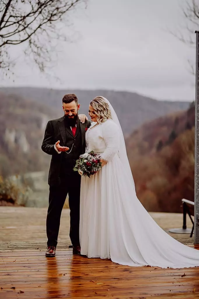 Hochzeitsfotograf Stuttgart Wimsener Muehle Laura Tobias 61