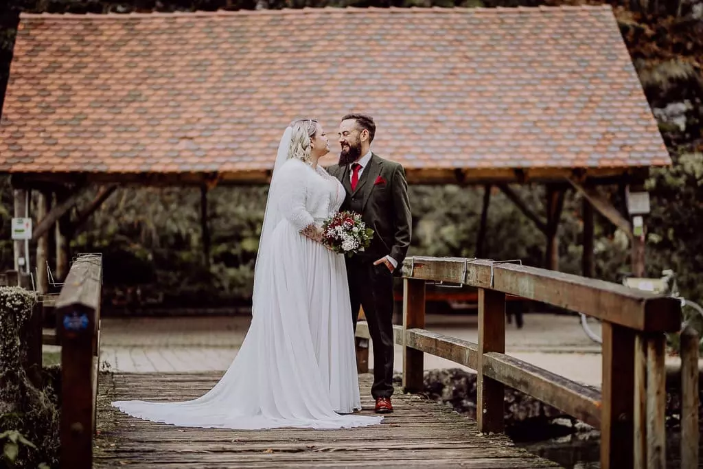 Hochzeitsfotograf Stuttgart Wimsener Muehle Laura Tobias 86