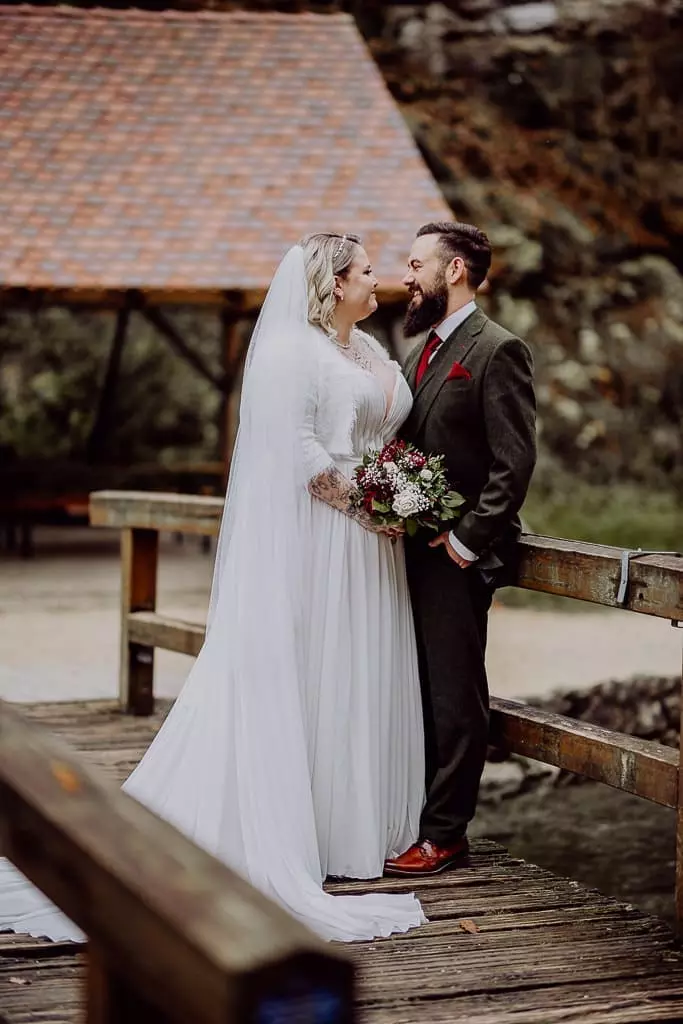 Hochzeitsfotograf Stuttgart Wimsener Muehle Laura Tobias 88