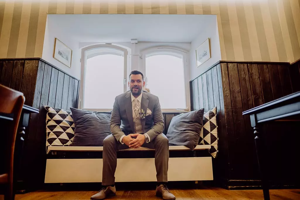 Hochzeitsfotograf Stuttgart Burg Hohenneuffen Annika Yannick 11