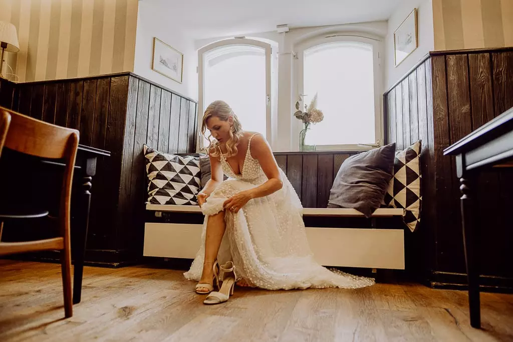 Hochzeitsfotograf Stuttgart Burg Hohenneuffen Annika Yannick 32